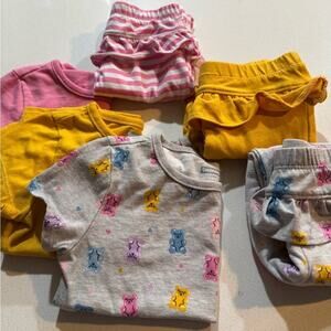 THREE Garanimals Outfit Bundle! Size 24M Baby Clothing Set